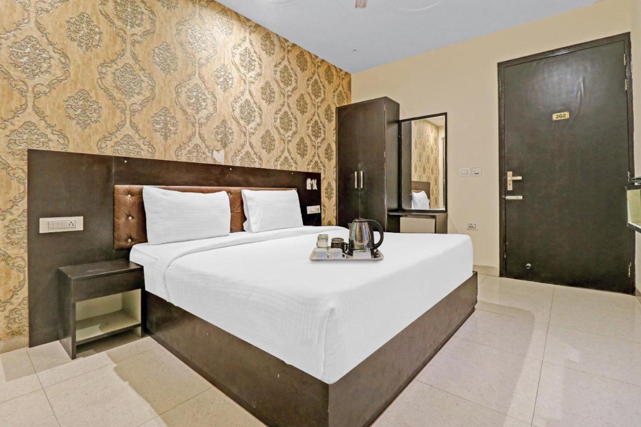 Oyo 23368 Boutique Hotel Paragon New Delhi Luaran gambar