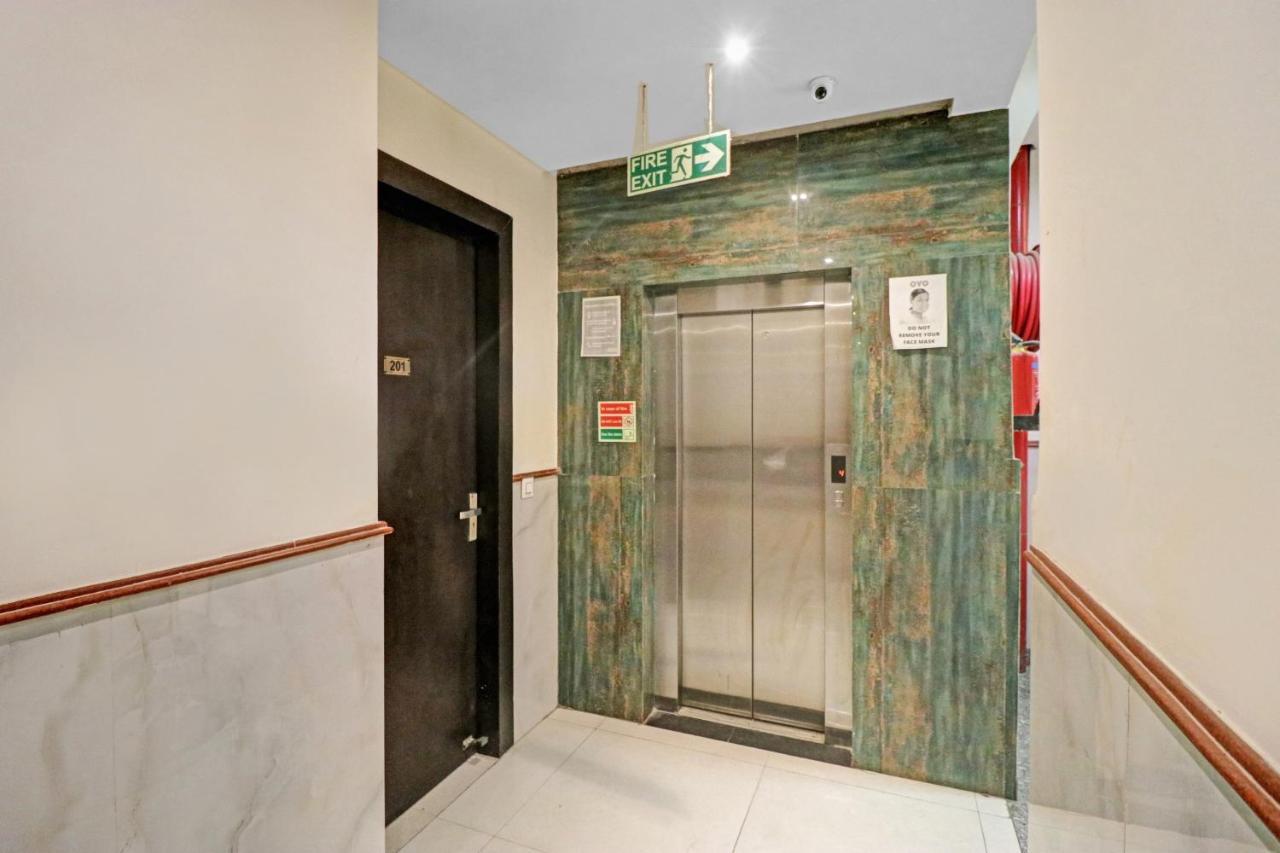 Oyo 23368 Boutique Hotel Paragon New Delhi Luaran gambar