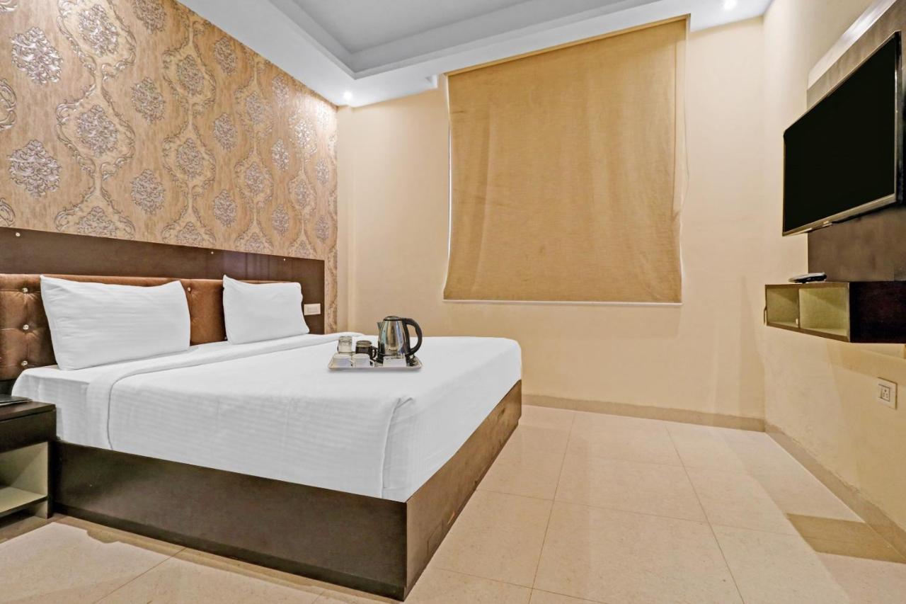 Oyo 23368 Boutique Hotel Paragon New Delhi Luaran gambar