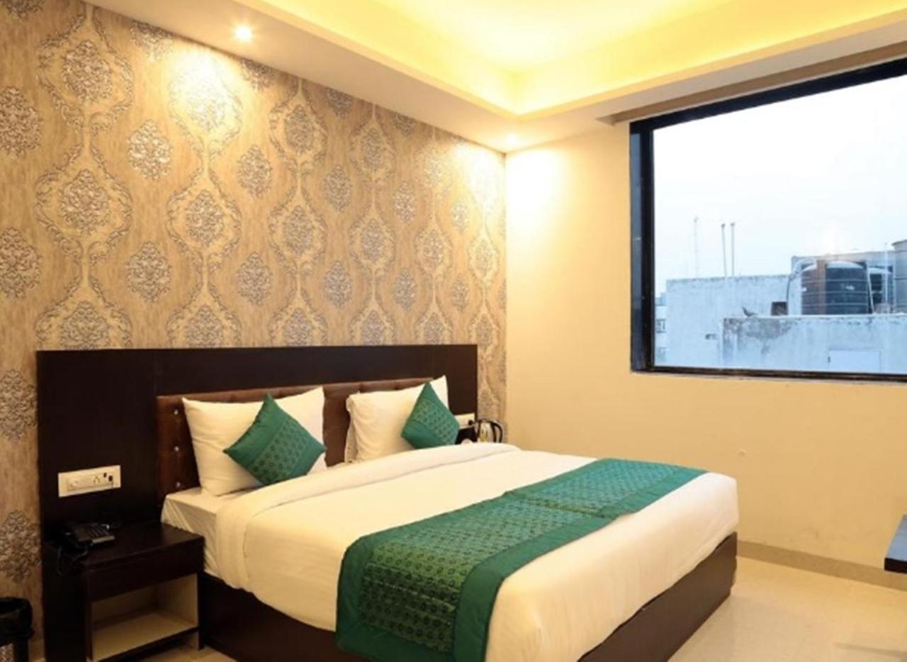 Oyo 23368 Boutique Hotel Paragon New Delhi Luaran gambar